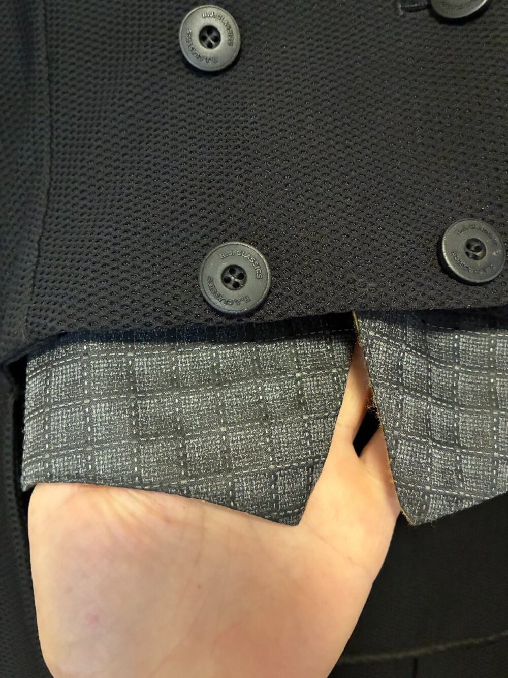 R.J. Classics Shadbelly Black 16 R